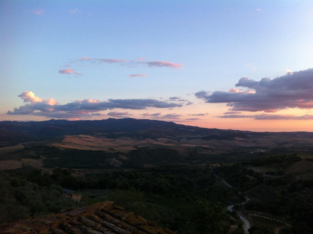 La Casa In Val D'Orcia Bed and Breakfast Castelnuovo dellʼAbate Esterno foto